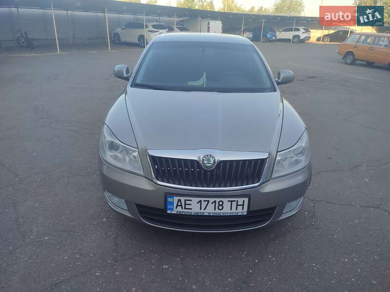 Лифтбек Skoda Octavia 2011 в 
