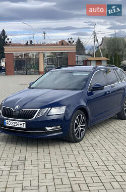 Універсал Skoda Octavia 2017 в Хусті