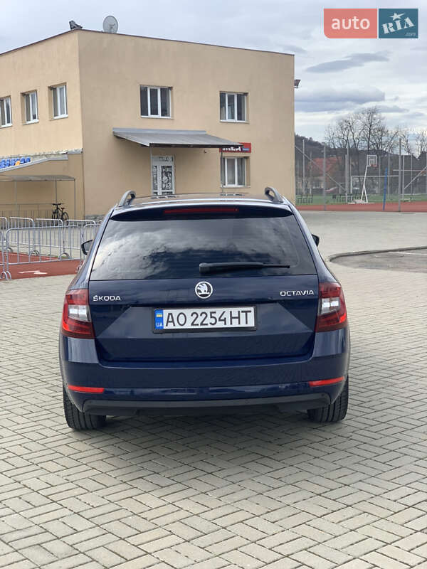 Універсал Skoda Octavia 2017 в Хусті