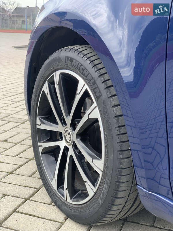 Універсал Skoda Octavia 2017 в Хусті