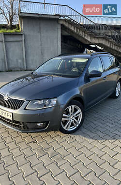 Універсал Skoda Octavia 2016 в Дрогобичі