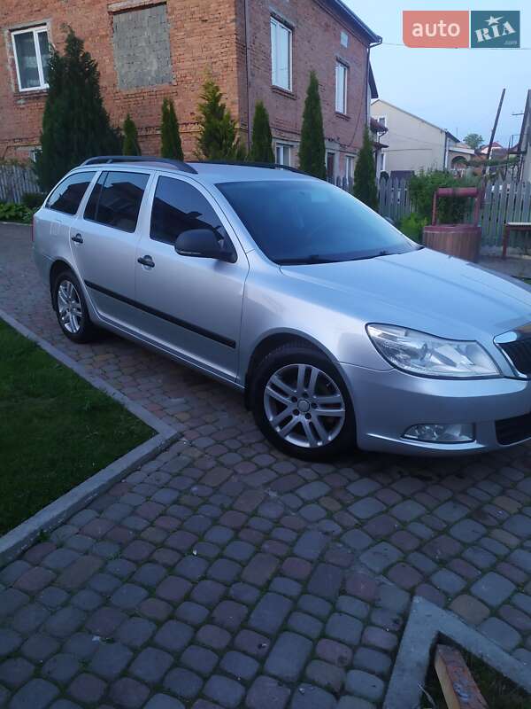 Універсал Skoda Octavia 2011 в Львові