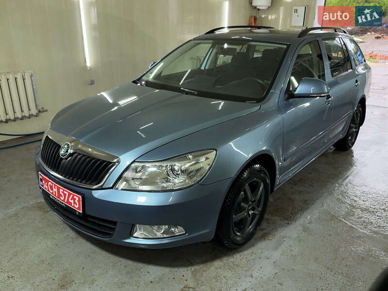 Универсал Skoda Octavia 2011 в Виннице