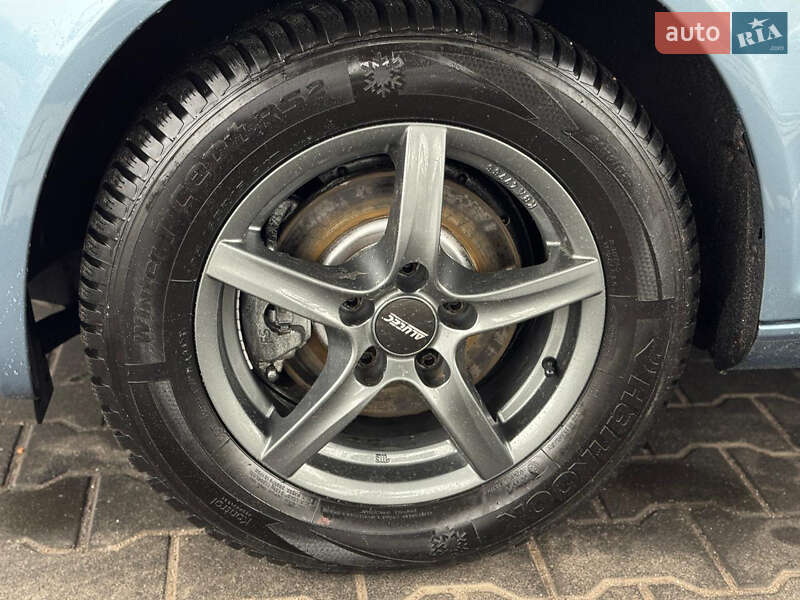 Универсал Skoda Octavia 2011 в Виннице