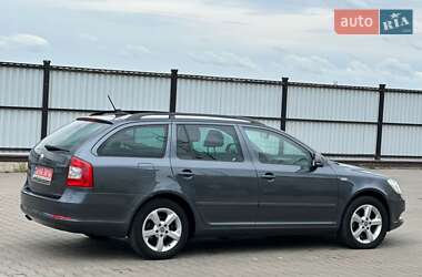 Универсал Skoda Octavia 2012 в 