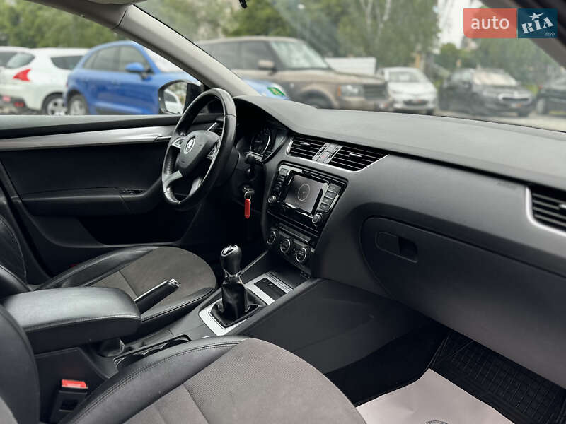 Універсал Skoda Octavia 2015 в Шептицькому