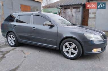 Універсал Skoda Octavia 2012 в 