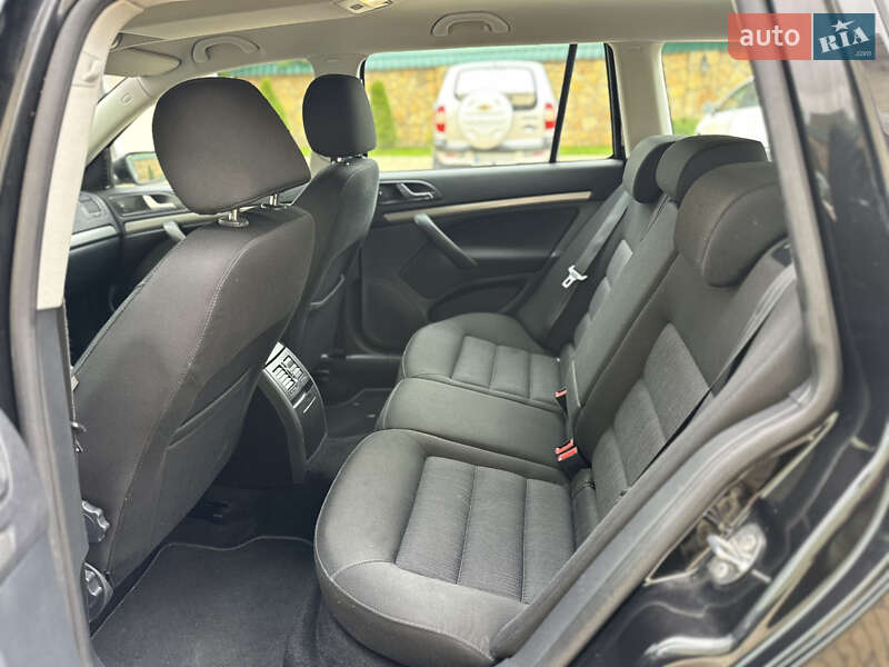 Универсал Skoda Octavia 2009 в Могилев-Подольске