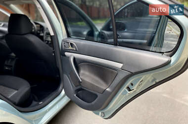 Ліфтбек Skoda Octavia 2012 в 
