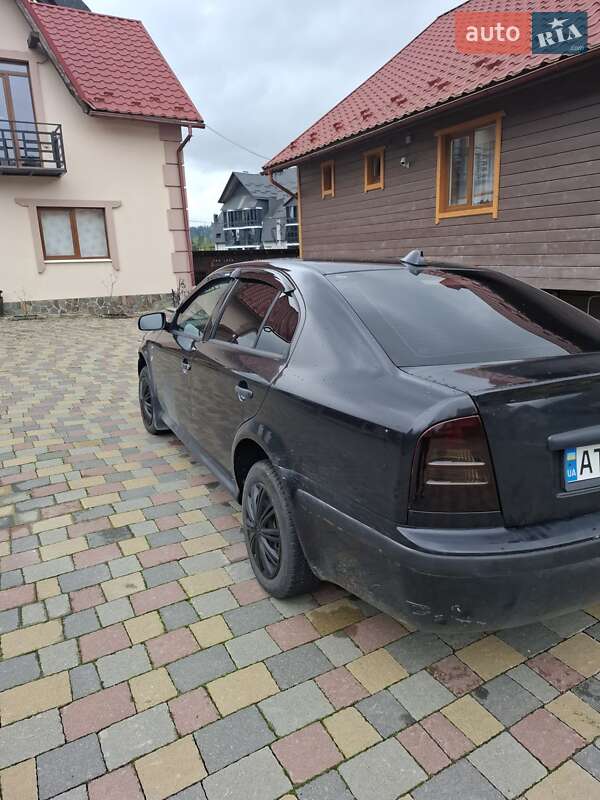Ліфтбек Skoda Octavia 2003 в Івано-Франківську