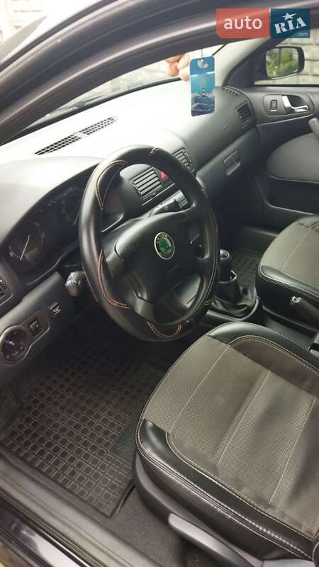 Лифтбек Skoda Octavia 2005 в Звенигородке
