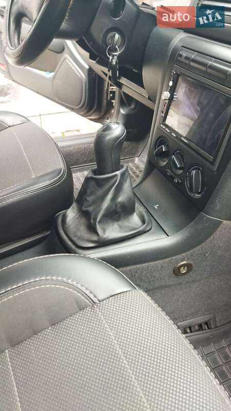 Лифтбек Skoda Octavia 2005 в Звенигородке