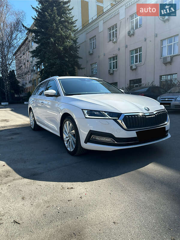 Універсал Skoda Octavia 2021 в Києві