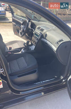 Лифтбек Skoda Octavia 2010 в 