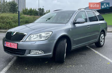 Универсал Skoda Octavia 2013 в 