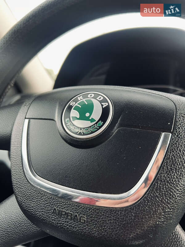 Універсал Skoda Octavia 2010 в Дрогобичі