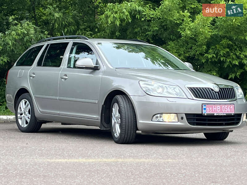 Універсал Skoda Octavia 2012 в Радивиліві