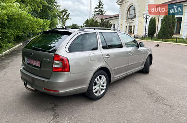 Універсал Skoda Octavia 2012 в 
