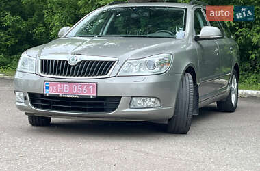 Універсал Skoda Octavia 2012 в 