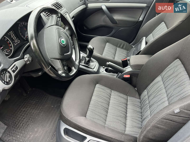 Універсал Skoda Octavia 2012 в Радивиліві