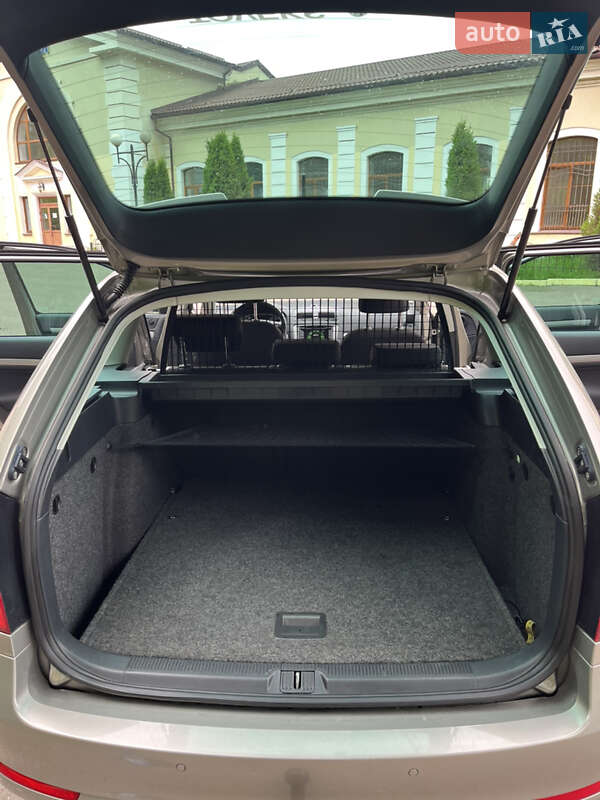 Універсал Skoda Octavia 2012 в Радивиліві