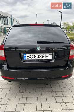 Універсал Skoda Octavia 2011 в 