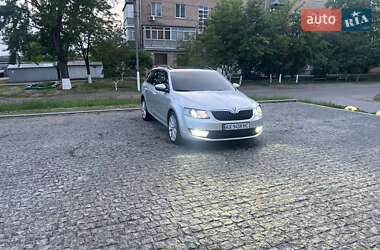 Универсал Skoda Octavia 2014 в 