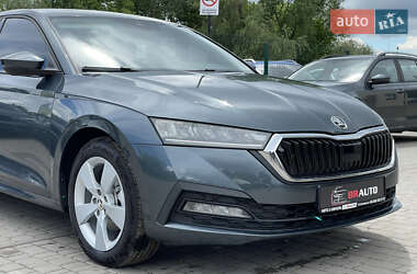 Ліфтбек Skoda Octavia 2020 в 