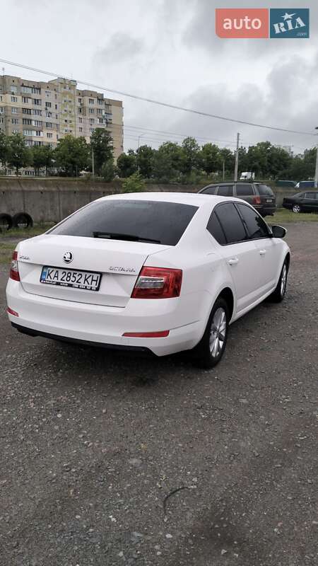 Лифтбек Skoda Octavia 2016 в Киеве