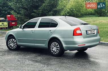 Лифтбек Skoda Octavia 2010 в 
