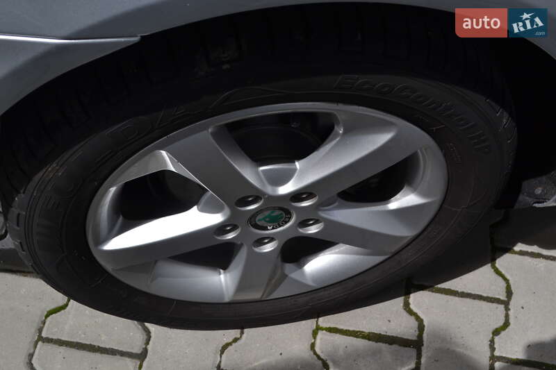 Универсал Skoda Octavia 2011 в Виннице