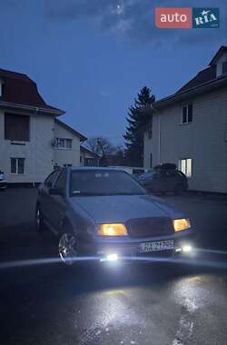 Лифтбек Skoda Octavia 2002 в Костополе