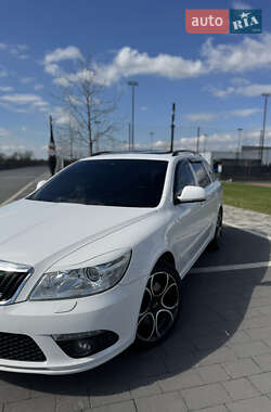 Универсал Skoda Octavia 2009 в Мукачево