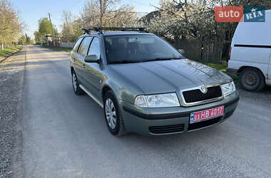 Універсал Skoda Octavia 2001 в 