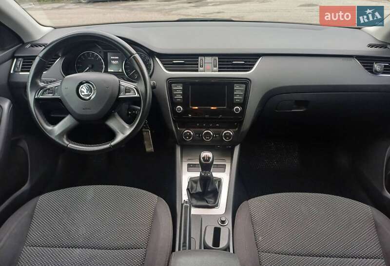 Універсал Skoda Octavia 2015 в Львові