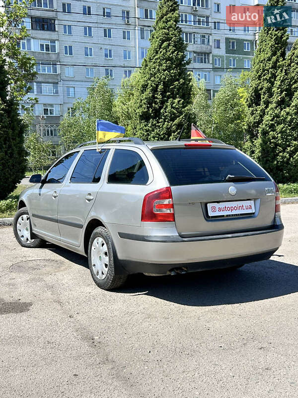 Універсал Skoda Octavia 2008 в Сумах