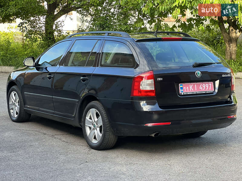 Универсал Skoda Octavia 2012 в Виннице