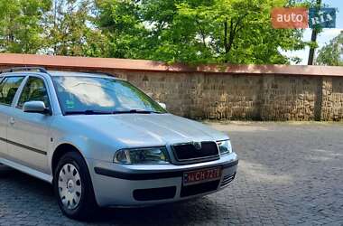 Универсал Skoda Octavia 2009 в Черновцах