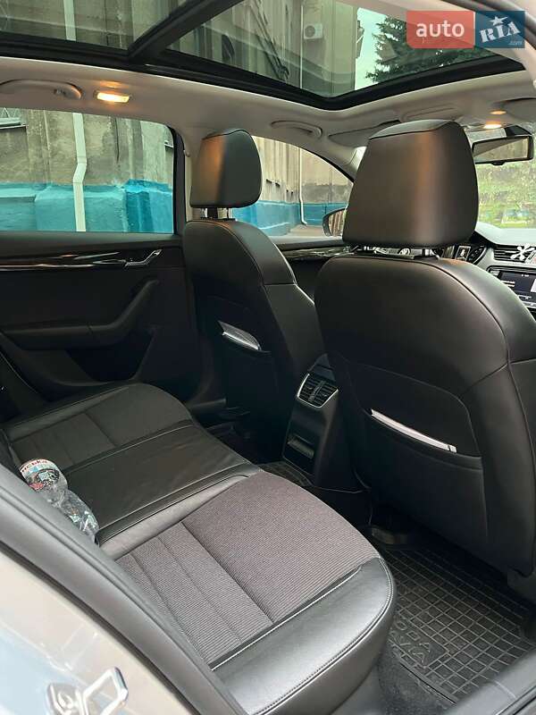 Універсал Skoda Octavia 2013 в Сумах