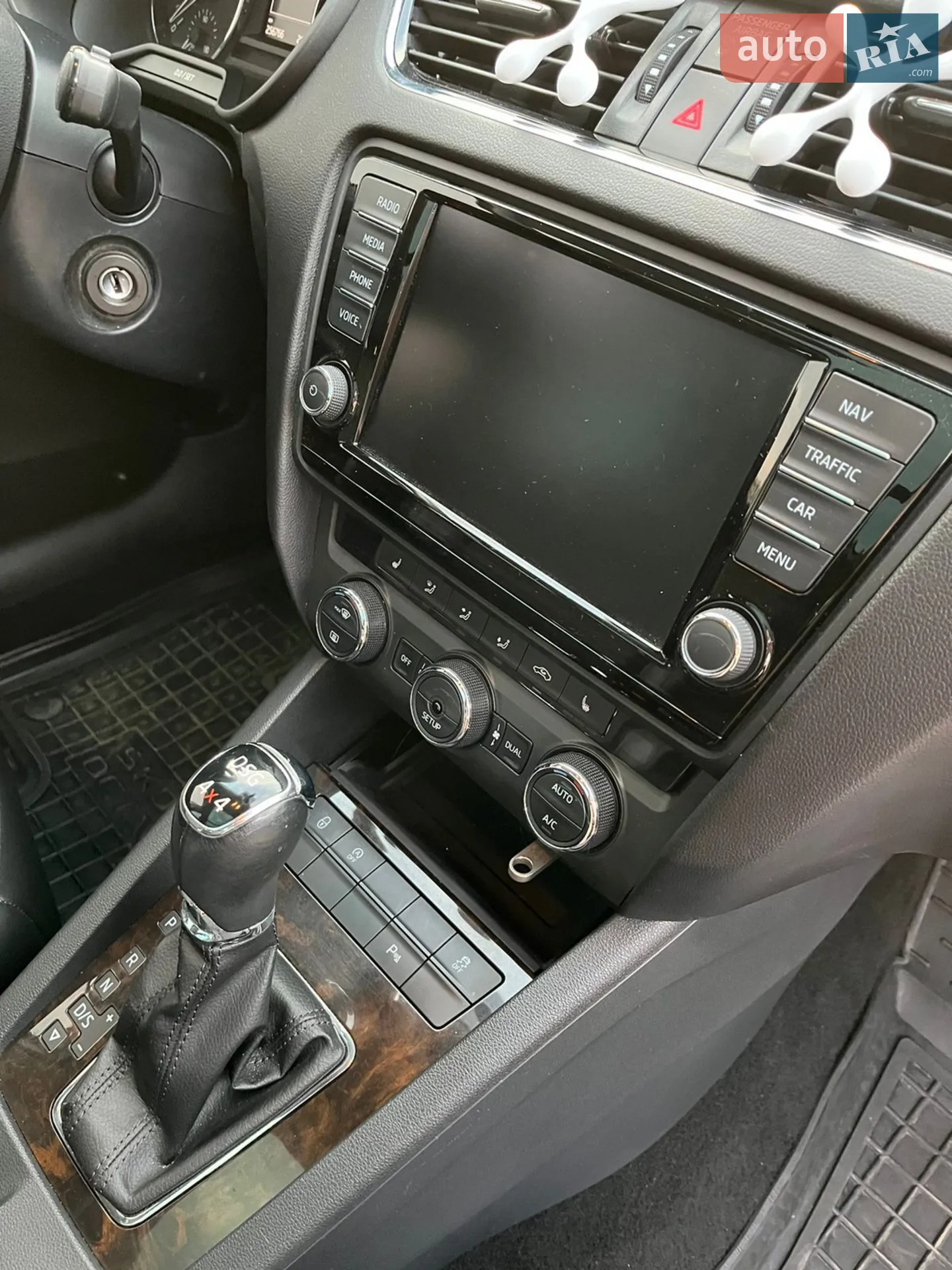 2013 Skoda Octavia - мініатюра 11