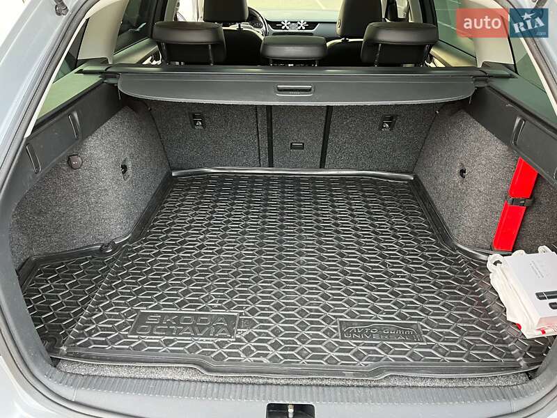 Універсал Skoda Octavia 2013 в Сумах