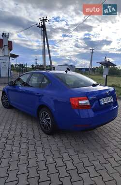 Ліфтбек Skoda Octavia 2019 в 