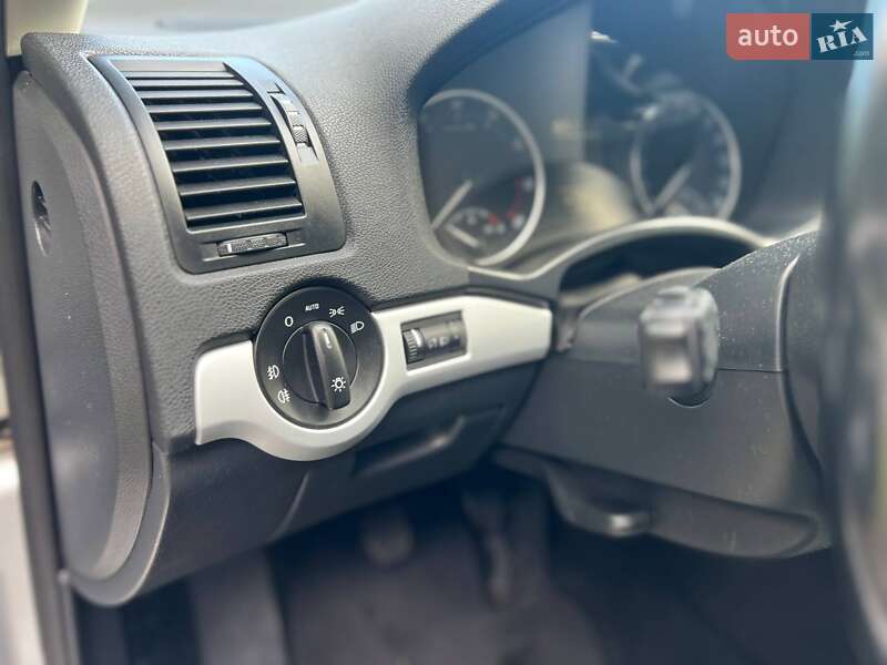 Универсал Skoda Octavia 2010 в Киеве