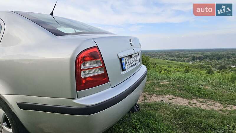 Лифтбек Skoda Octavia 2004 в Полтаве