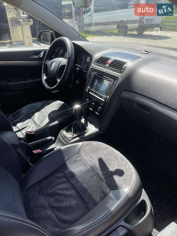 Ліфтбек Skoda Octavia 2005 в Іршаві