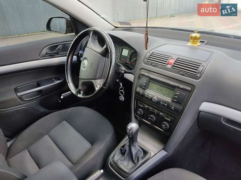 Універсал Skoda Octavia 2008 в Сарнах