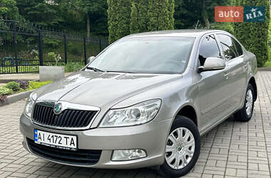 Лифтбек Skoda Octavia 2012 в 