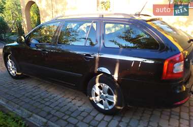 Универсал Skoda Octavia 2011 в 