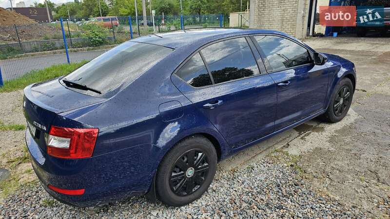 Лифтбек Skoda Octavia 2016 в Харькове