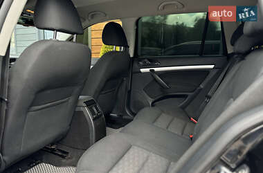 Универсал Skoda Octavia 2011 в 